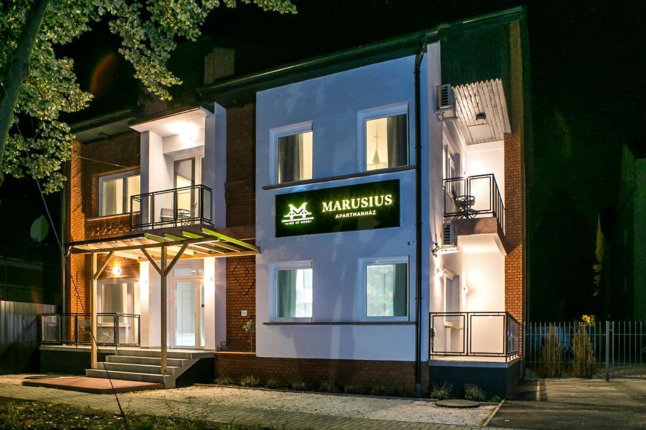 MakóMarusius Apartmanhazアパートメント エクステリア 写真